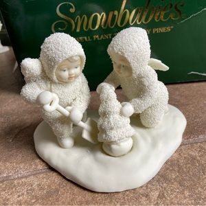 Department 56 - 'We'll Plant The Starry Pines' Retired Snowbabie